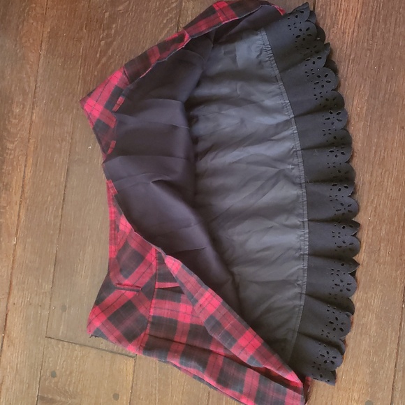 Chou Yatou Red Plaid Skirt With Black Eyelet Trim Size XXL - Picture 11 of 16